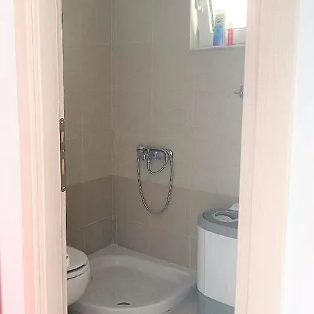 Apartment Alma *